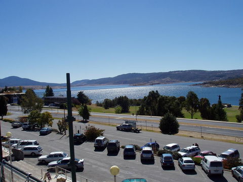 Jasper 3 Town Centre Jindabyne - Accommodation Gold Coast 0