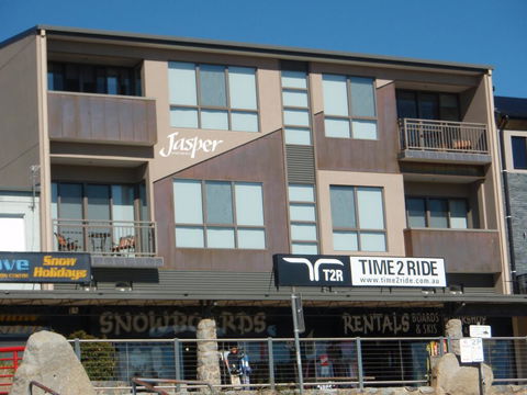 Jasper 4 Town Centre Jindabyne - Accommodation Gold Coast 1