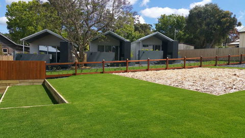 Jaspers Cabins - Accommodation Gold Coast 0