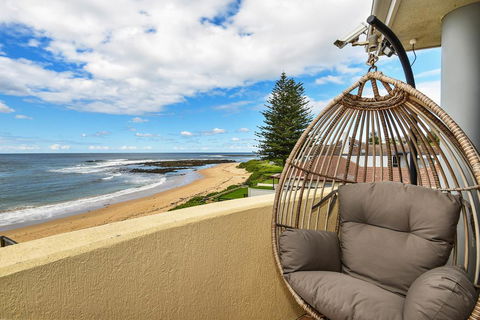 JoeAnne At Blue Bay Absolute Beachfront - Accommodation Gold Coast 2
