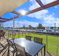 Johanssons Perch 2 - Gold Coast 4U