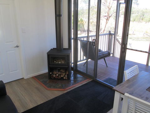 Just Red Wines Cabins - Accommodation Gold Coast 3