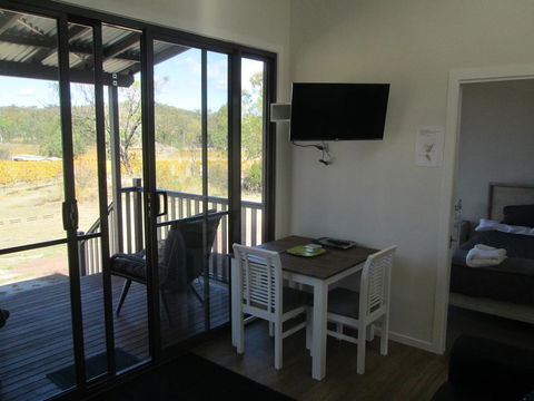 Just Red Wines Cabins - Accommodation Gold Coast 1