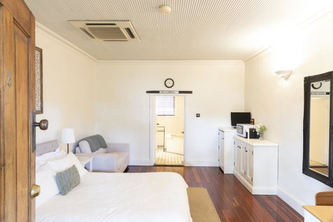 Kaesler Cottages - Accommodation Gold Coast 2