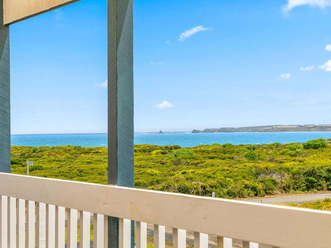 Kahakai - Accommodation Gold Coast 0