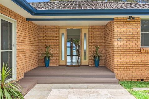 Kalimna Lakeside Living - Accommodation Gold Coast 2