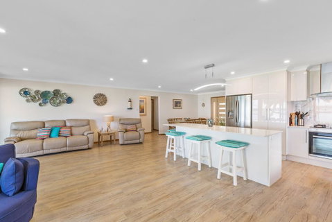 Kalimna Lakeside Living - Accommodation Gold Coast 3