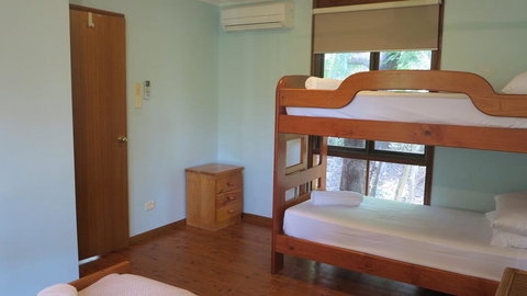 Kameruka 6 Rheuben Terrace - Accommodation Gold Coast 2