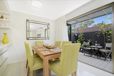 Kananda - Accommodation Gold Coast 1