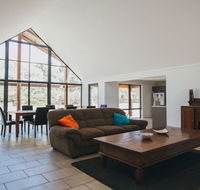 Kangaroo Retreat - Gold Coast 4U