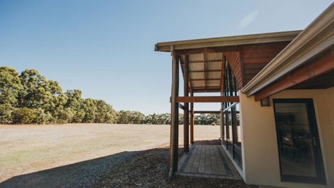 Kangaroo Retreat - Gold Coast 4U 1