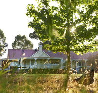 Karri House. Eat - Stay - Love - Gold Coast 4U