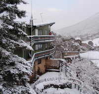 Kasees Apartments  Mountain Lodge - Accommodation Gold Coast