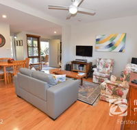 Kauri Cottage - Gold Coast 4U