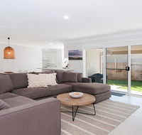Kay's Hideaway - WiFi - Air-conditioned - Gold Coast 4U