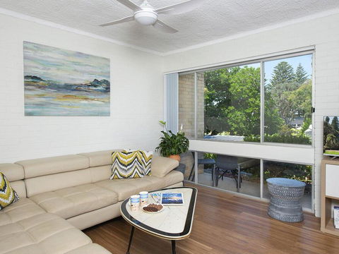 Kendalls Beach HideAway - 3 Nights For Price Of 2 During Winter Months - Gold Coast 4U 1