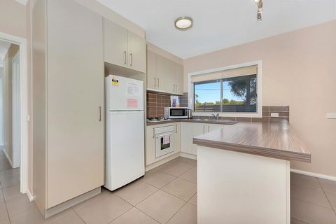 Kennedy Holiday Villas - 1 Gold Coast 2