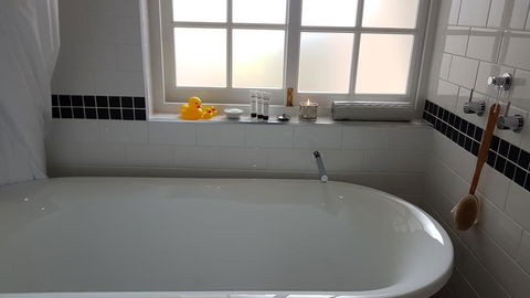 Kernow - Accommodation Gold Coast 2
