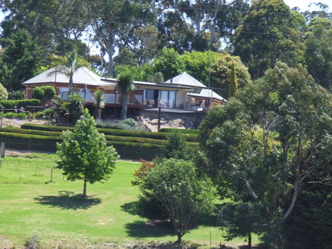 Kiah Country Gardens B&B - Gold Coast 4U 0