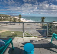 King of North Bay - 103 Gold Coast Drive - Gold Coast 4U