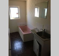 king william - Accommodation Gold Coast