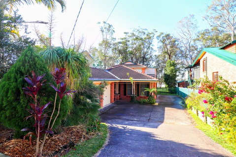 Kingfisher LakeHouse - Accommodation Gold Coast 1