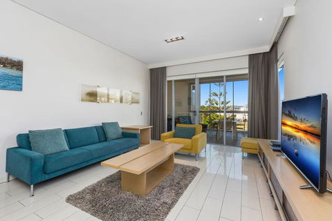 KINGSCLIFF COAST CULTURE 1208 - Gold Coast 4U 1