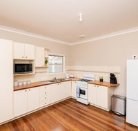 Kinross on Cox Sweet Neat  Simple  Wifi - Accommodation Gold Coast