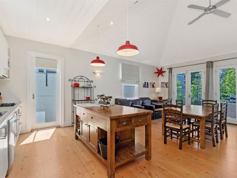 Kinsale Cottage - Gold Coast 4U 1