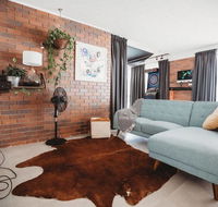 Kirra Hill Coolangatta Renovated Apt w Beach Views - Accommodation Gold Coast