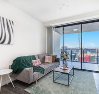 KOZYGURU SOUTH BRISBANE FUNKY 1 BED APT FREE PARKING QSB027-1810 - Gold Coast 4U