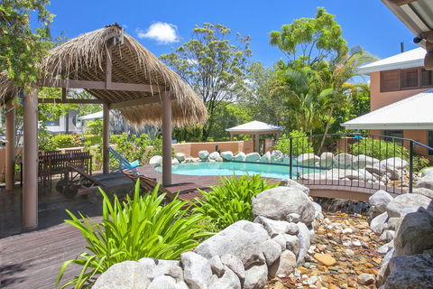 L'Auberge Noosa - Accommodation Gold Coast 1