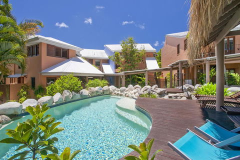 L'Auberge Noosa - Accommodation Gold Coast 2