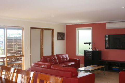 La Vista - Accommodation Gold Coast 2