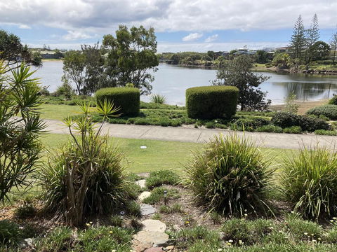 Lagoon-Front Luxury At Twin Waters Resort - Accommodation Gold Coast 0