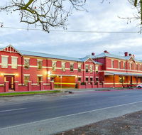 Lake Inn - Ballarat - Gold Coast 4U