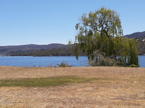Lake Jindabyne Hotel - Accommodation Gold Coast 2