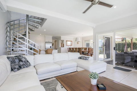 Lakehouse Family Oasis By Getastay - 1 Gold Coast 2