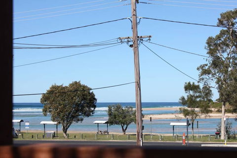 Lakehouse On Oxley - Gold Coast 4U 1