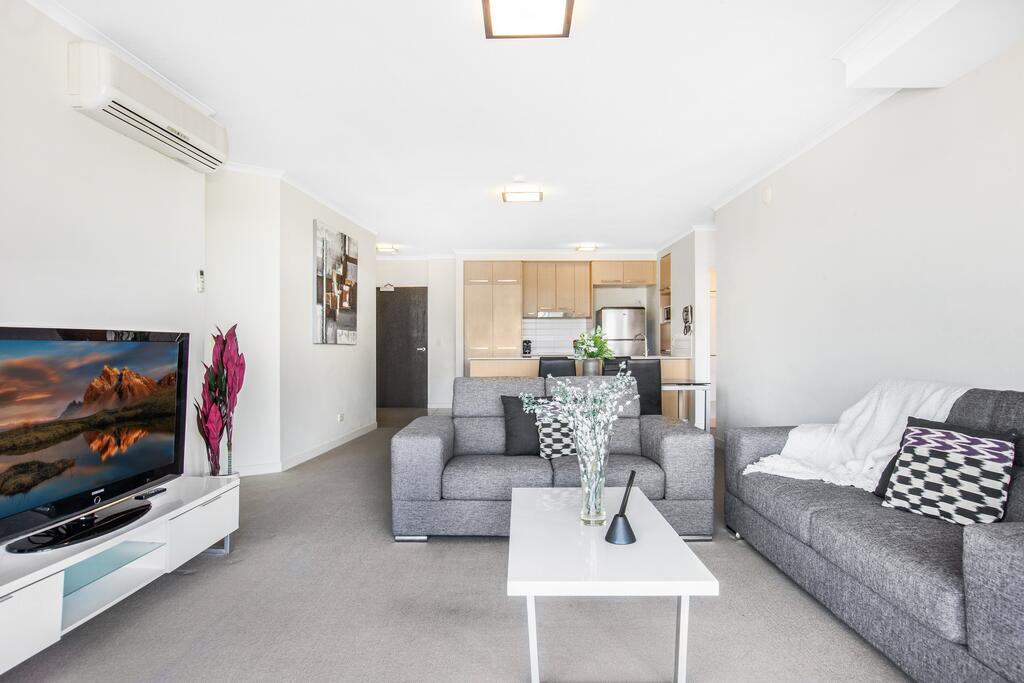 Merrimac QLD 1 Gold Coast