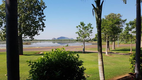 Lakeview Apartments - Accommodation Gold Coast 2