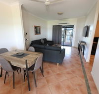Lakeview Apartments - Accommodation Gold Coast