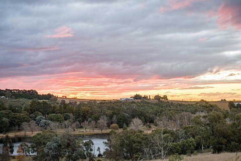 Lakeview Luxury Retreat - Accommodation Gold Coast 2