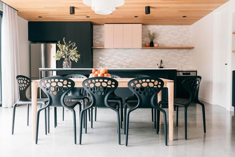 Laneway Apartments - Orientem - Gold Coast 4U 1