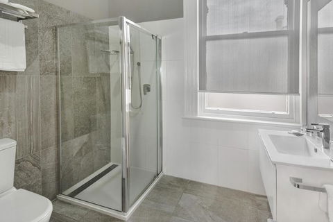 Langsford - Accommodation Gold Coast 1