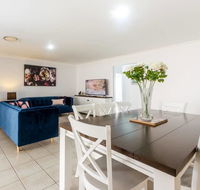 Large Executive and Family Home - Flinders View - Gold Coast 4U