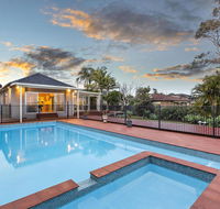 Lavish Lakefront Pool House - Accommodation Gold Coast