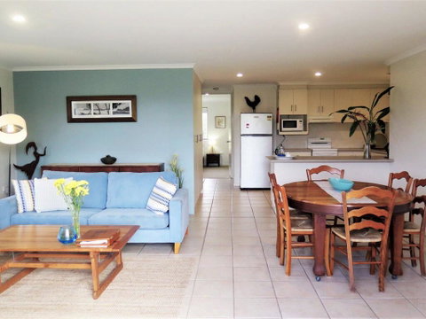 Lawson Beachfront - Accommodation Gold Coast 0