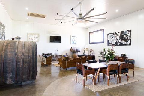 Lazy River Estate Boat House Villa - Gold Coast 4U 0