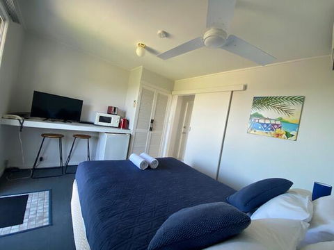 Leisure-Lee Holiday Apartments - Gold Coast 4U 2